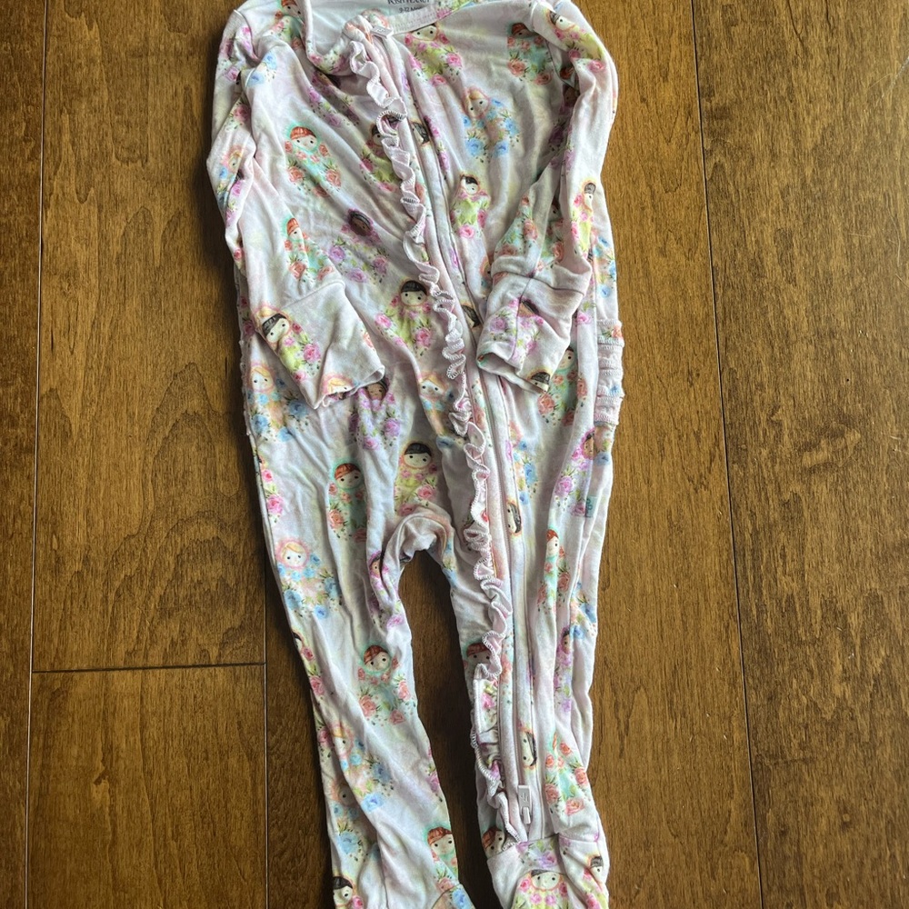 Posh peanut matryoshka footie